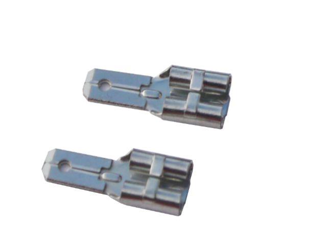 Faston Adapter Set (2 Stück) 6,3mm Hülse auf 4,8mm Stecker Faston Adapter Set (2 Stück) 6,3mm Hülse auf 4,8mm Stecker