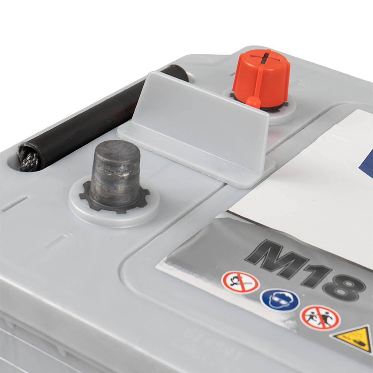 VARTA M18 ProMotive Super Heavy Duty 12V 180Ah 1000A LKW Batterie 680 108 100